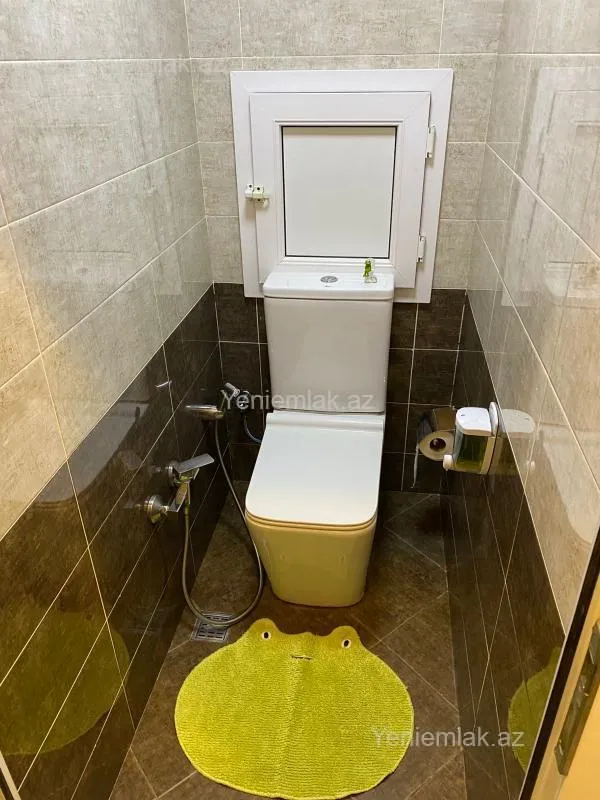 Satılır 3 otaqlı köhnə tikili 80 m²