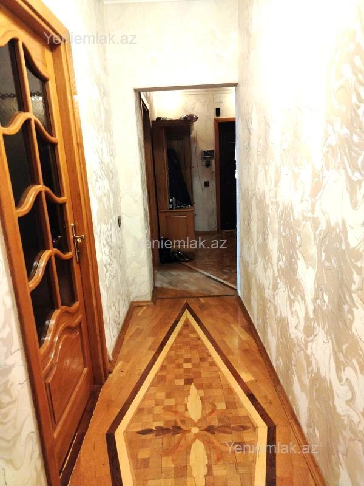 Satılır 5 otaqlı köhnə tikili 120 m²