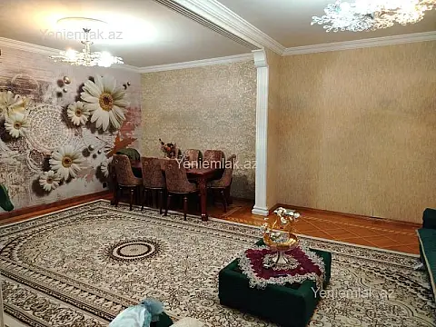 Satılır 5 otaqlı köhnə tikili 120 m²