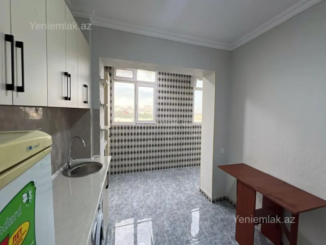 Satılır 3 otaqlı köhnə tikili 50 m²