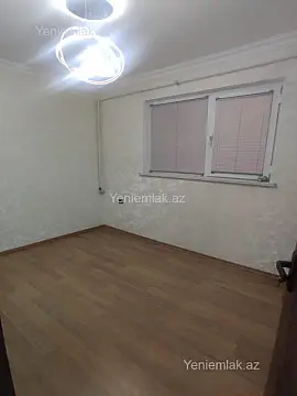 Satılır 3 otaqlı köhnə tikili 60 m²