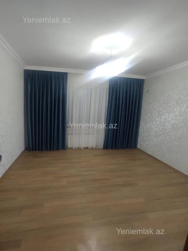 Satılır 3 otaqlı köhnə tikili 60 m²