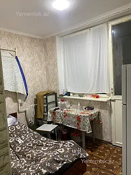 Satılır 1 otaqlı köhnə tikili 35 m²