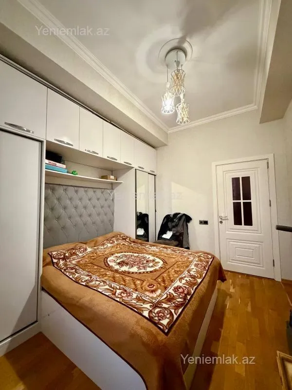 Satılır 2 otaqlı yeni tikili 66 m²