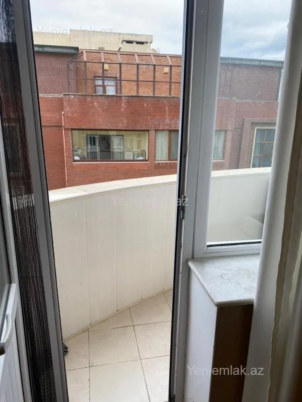 Satılır 3 otaqlı yeni tikili 156 m²
