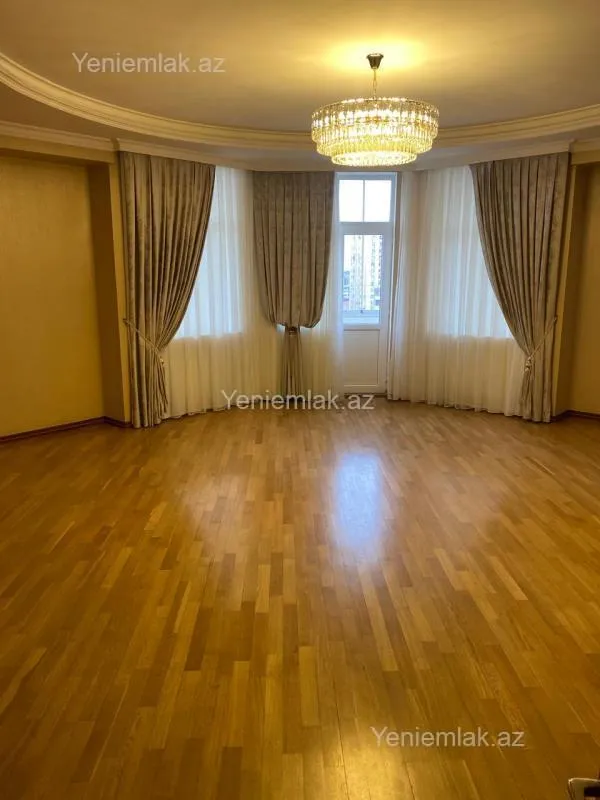 Satılır 3 otaqlı yeni tikili 156 m²