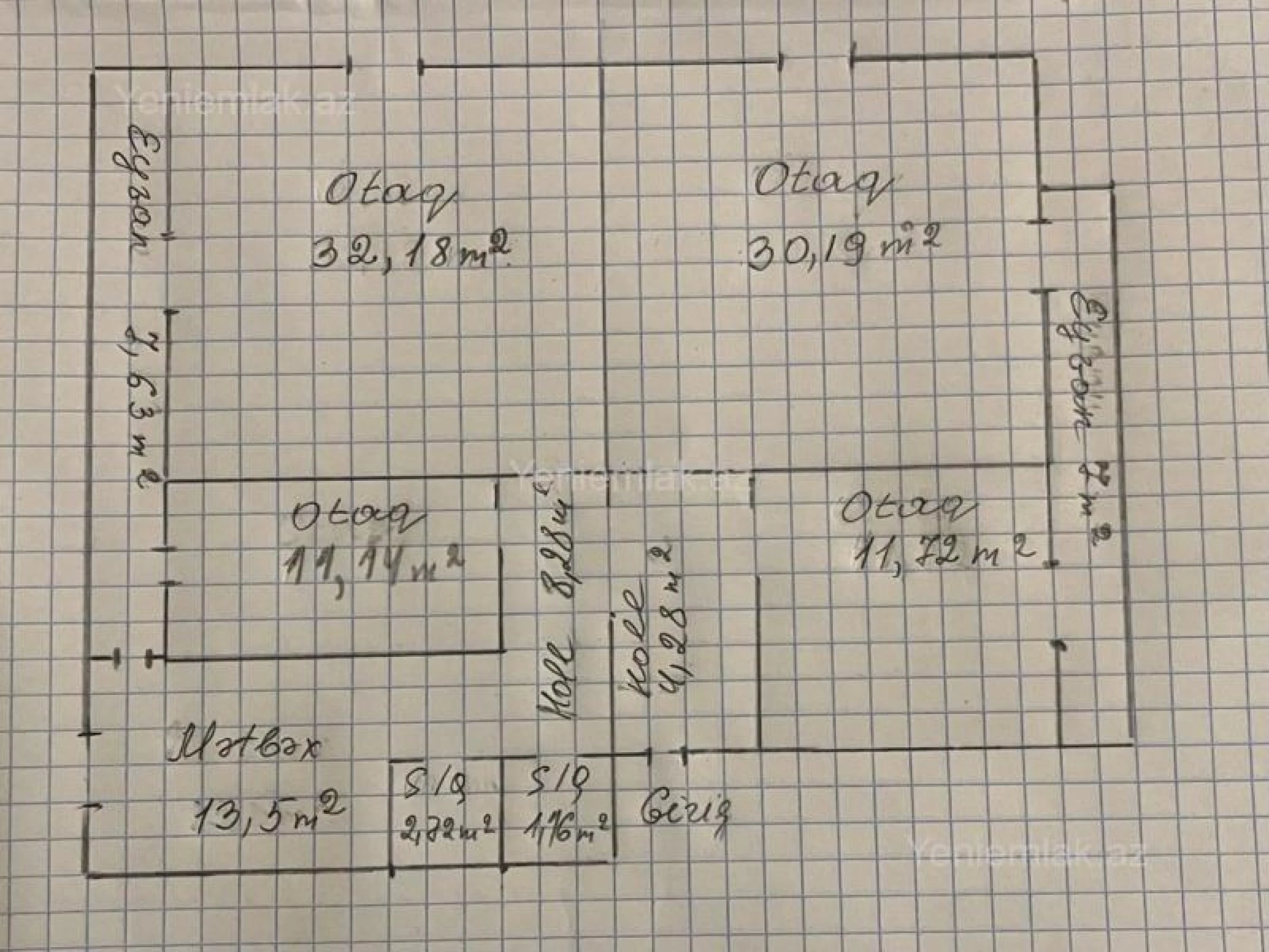 Satılır 4 otaqlı köhnə tikili 130 m²