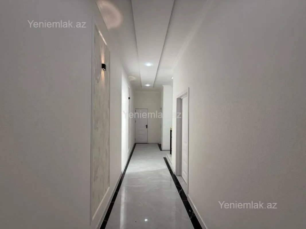 Satılır 4 otaqlı həyət evi 180 m²