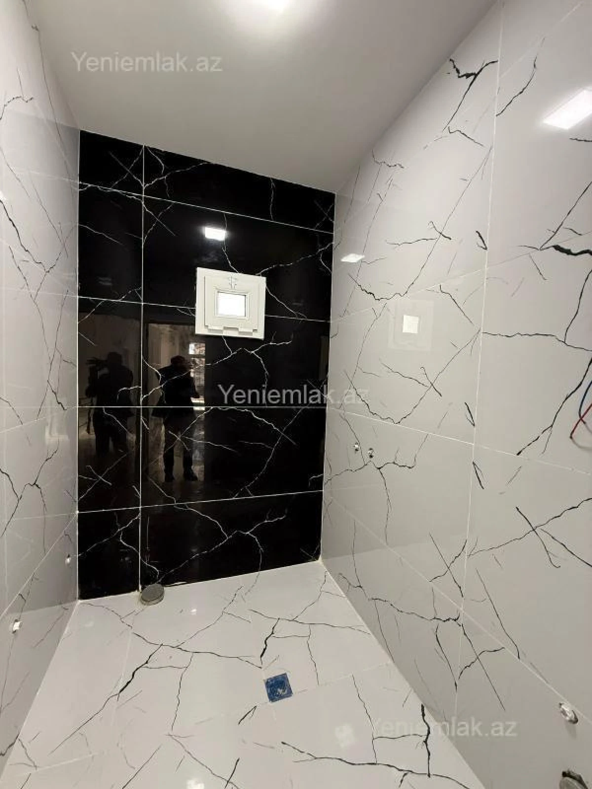 Satılır 4 otaqlı həyət evi 180 m²
