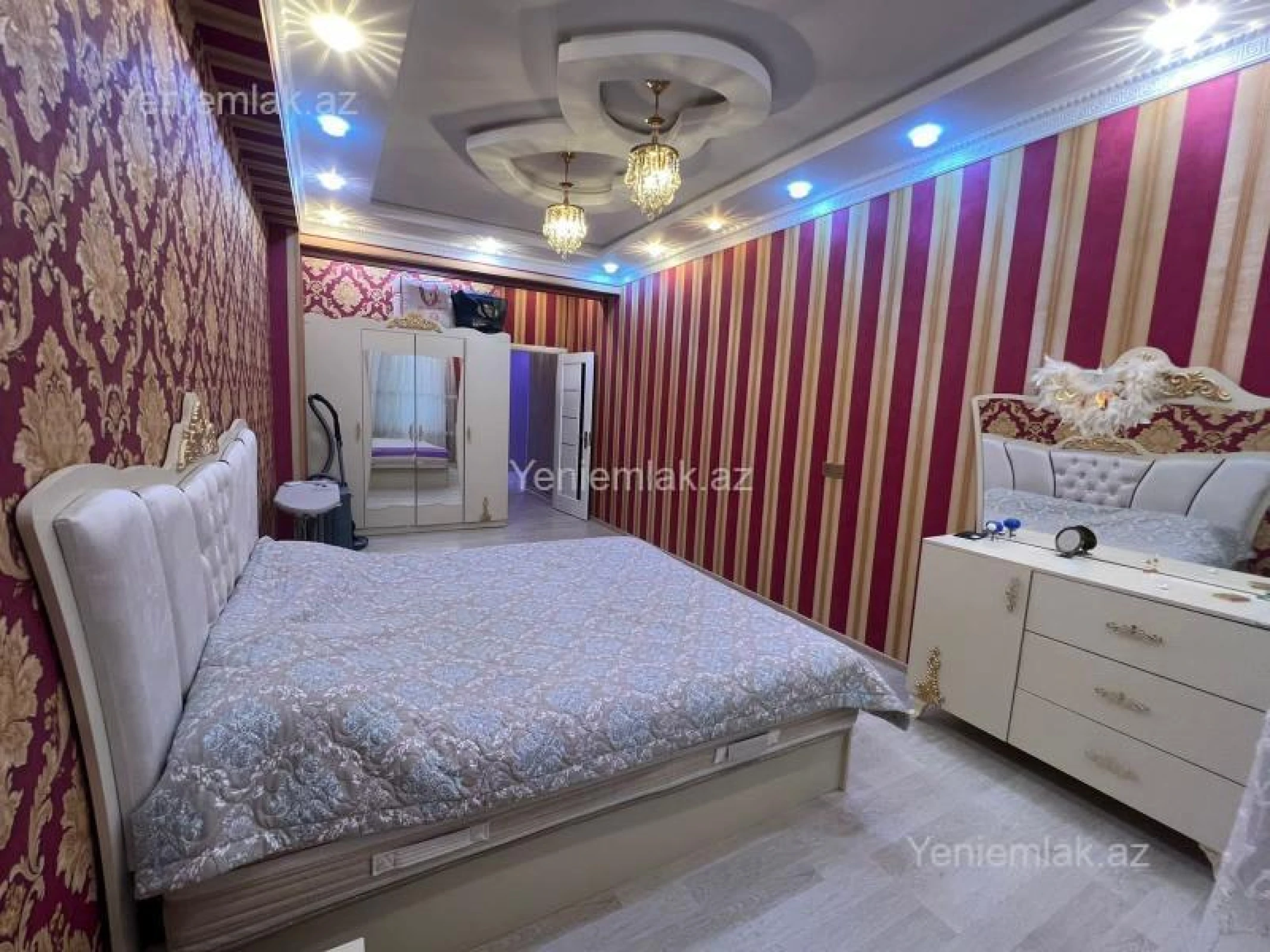 Satılır 3 otaqlı yeni tikili 143 m²