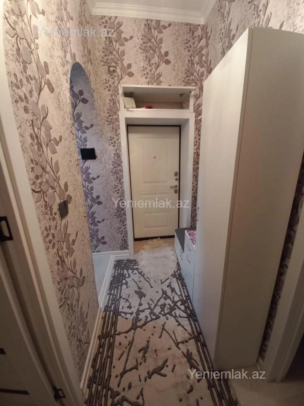 Satılır 2 otaqlı köhnə tikili 60 m²
