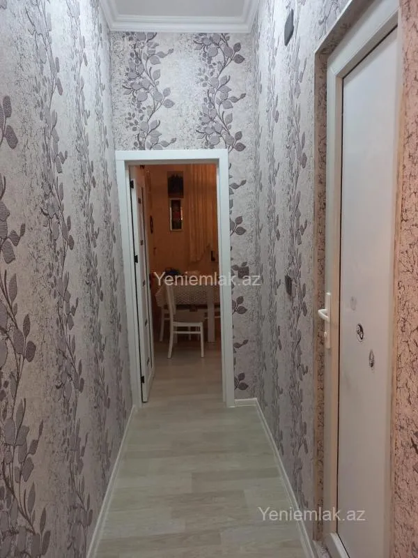 Satılır 2 otaqlı köhnə tikili 60 m²