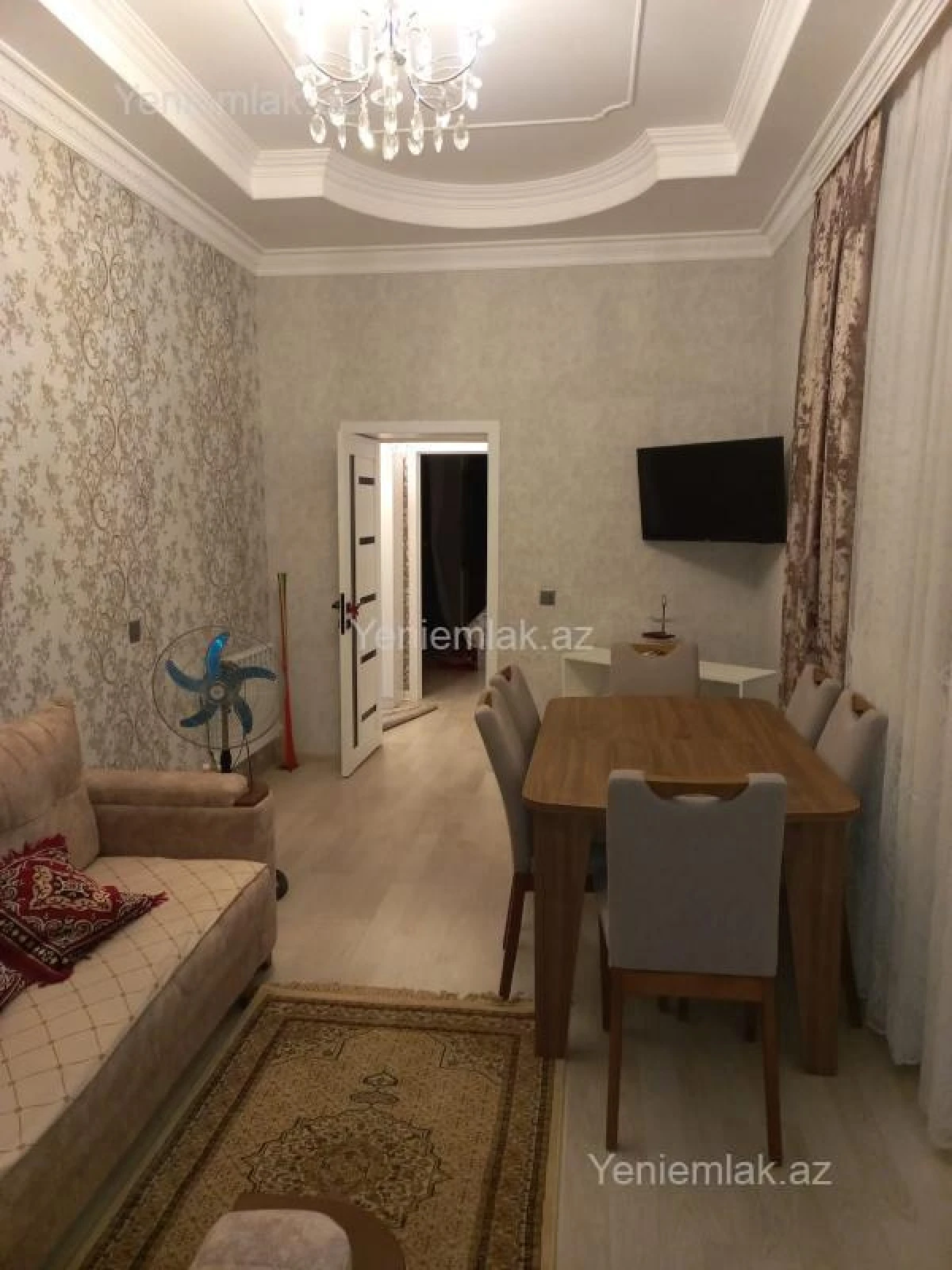 Satılır 2 otaqlı köhnə tikili 60 m²