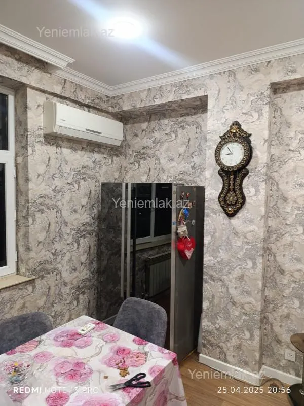 Satılır 3 otaqlı yeni tikili 110 m²