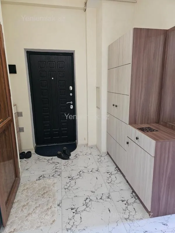 Satılır 3 otaqlı yeni tikili 70 m²