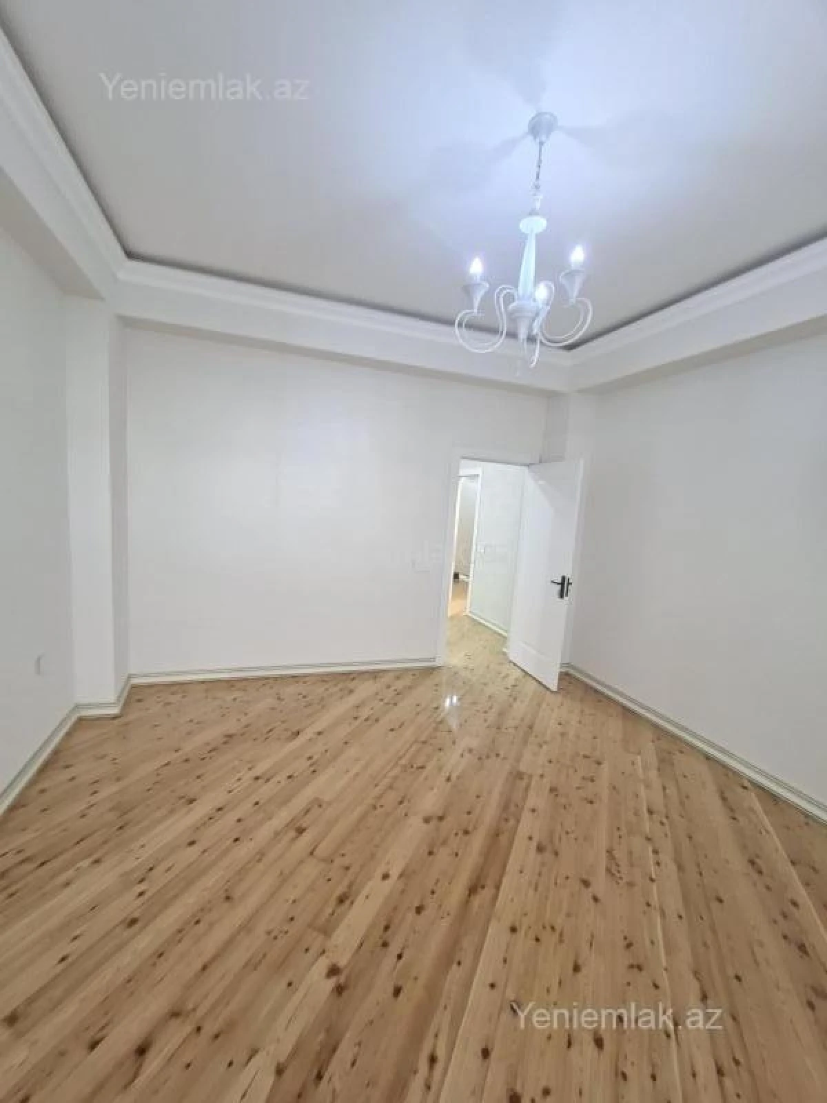 Satılır 2 otaqlı yeni tikili 75 m²