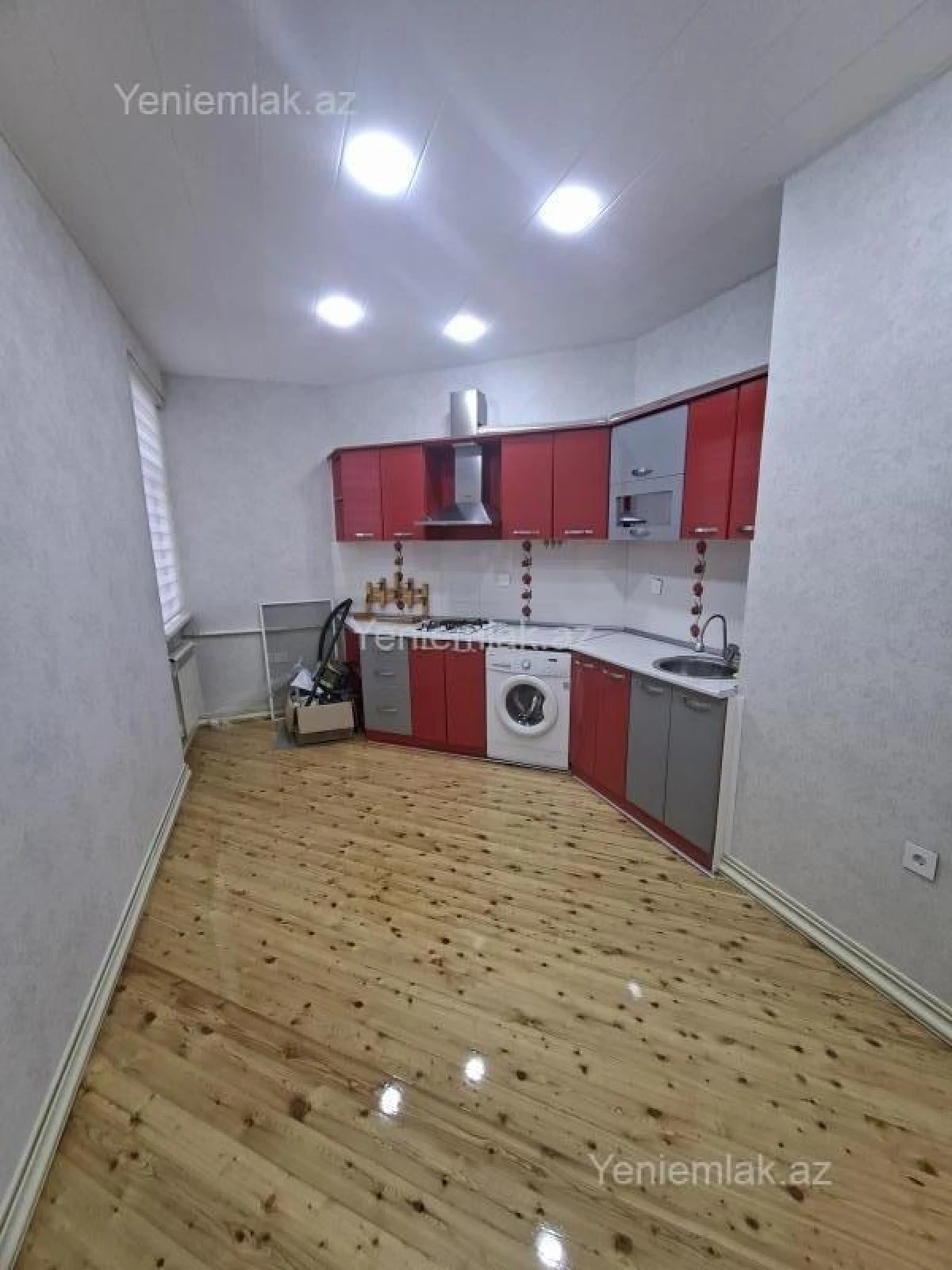 Satılır 2 otaqlı yeni tikili 75 m²