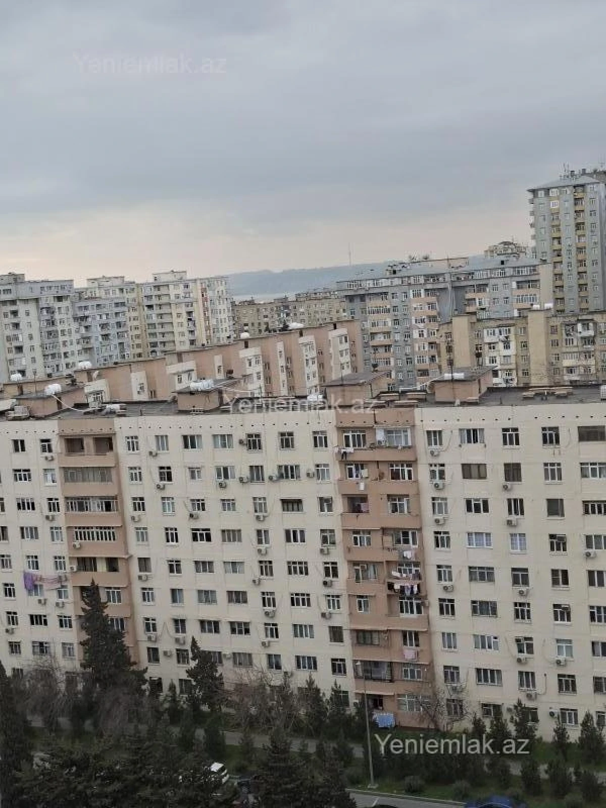 Satılır 2 otaqlı yeni tikili 75 m²