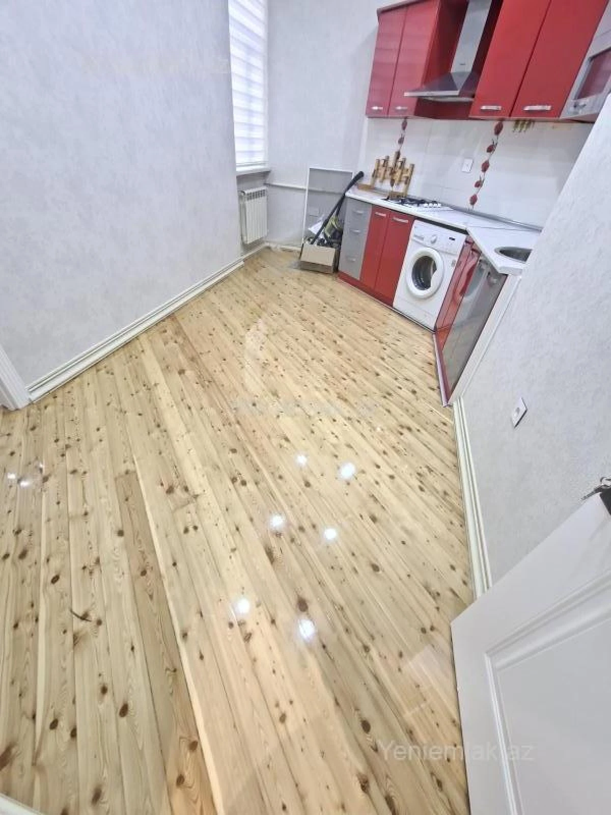 Satılır 2 otaqlı yeni tikili 75 m²