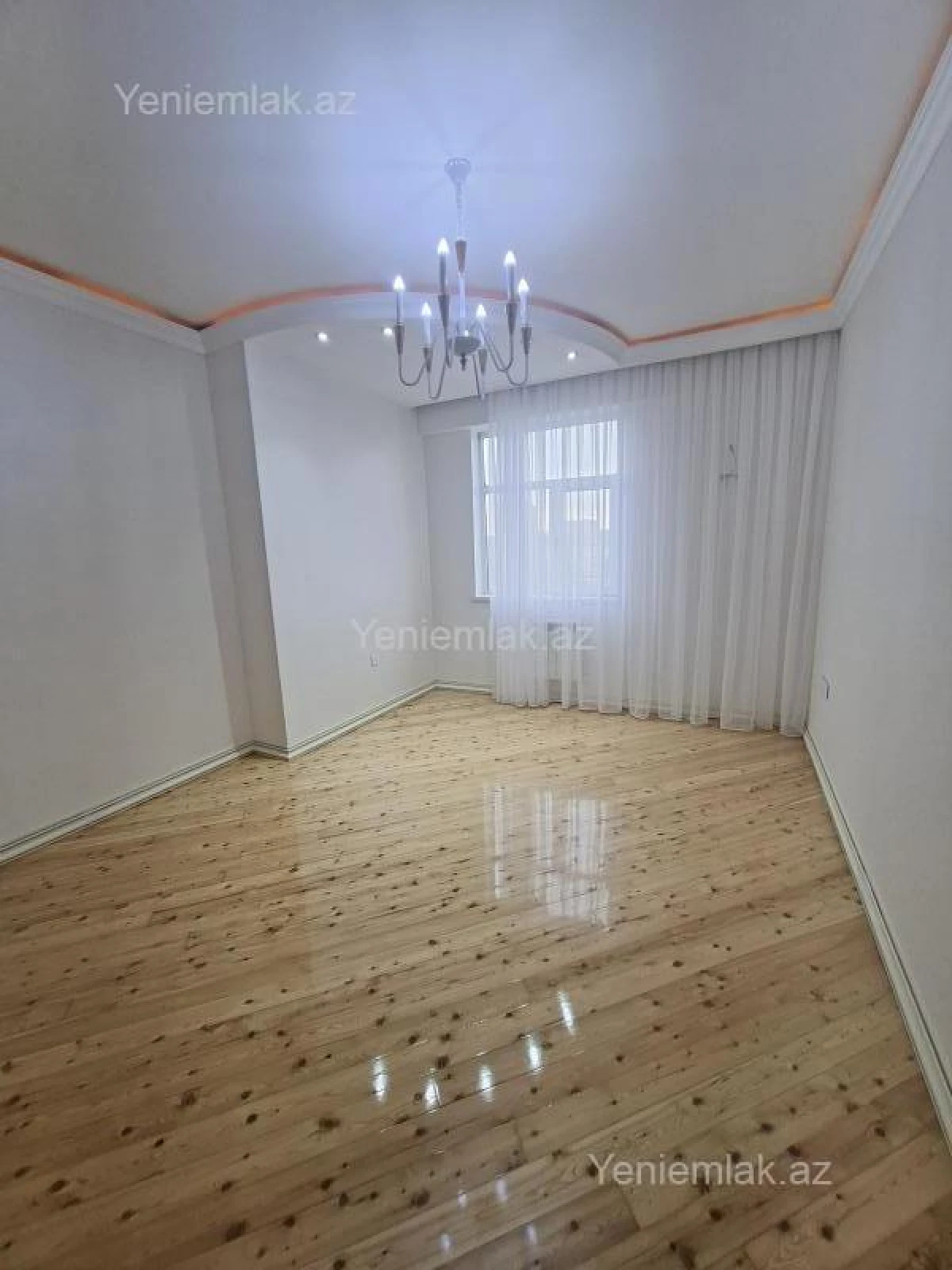 Satılır 2 otaqlı yeni tikili 75 m²