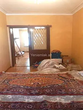 Satılır 2 otaqlı köhnə tikili 55 m²