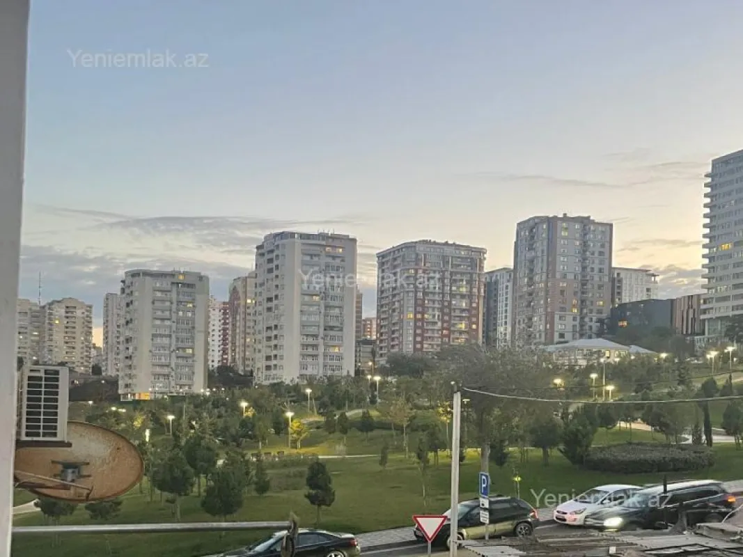 Satılır 2 otaqlı yeni tikili 85 m²