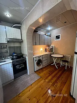 Satılır 3 otaqlı köhnə tikili 65 m²