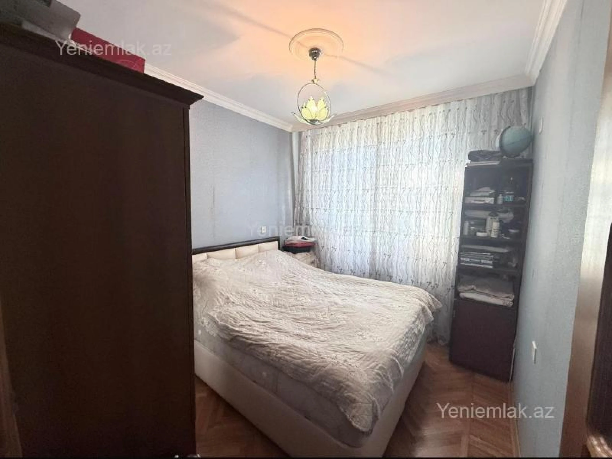 Satılır 3 otaqlı köhnə tikili 75 m²