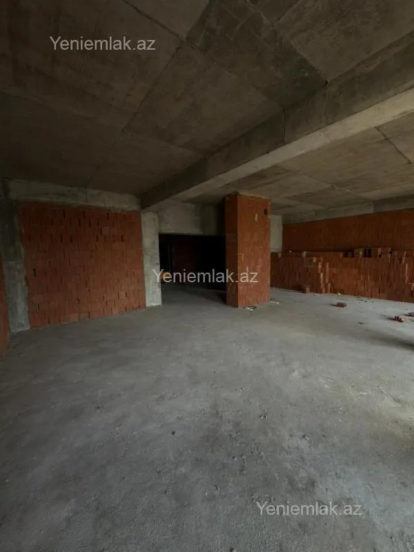 Satılır 3 otaqlı yeni tikili 118 m²