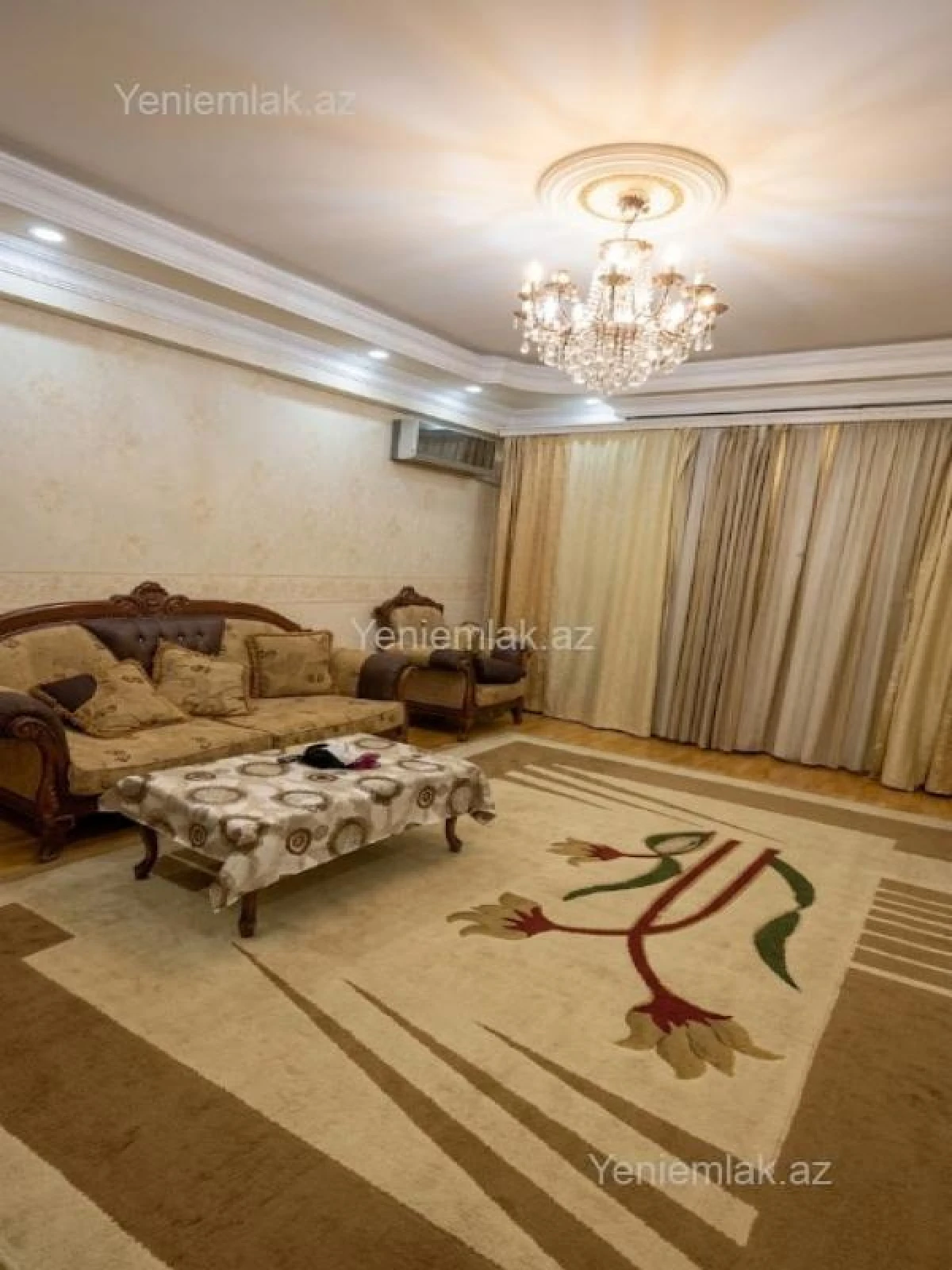 Satılır 3 otaqlı yeni tikili 120 m²