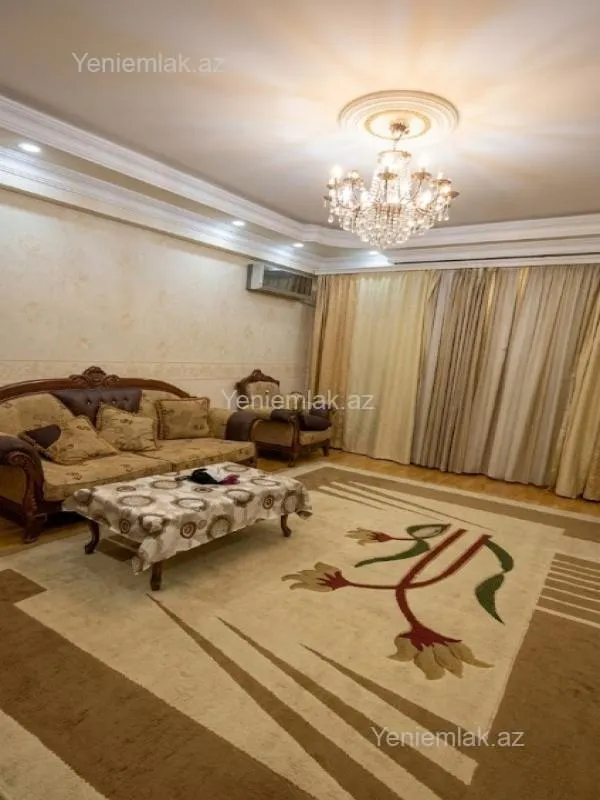 Satılır 3 otaqlı yeni tikili 120 m²