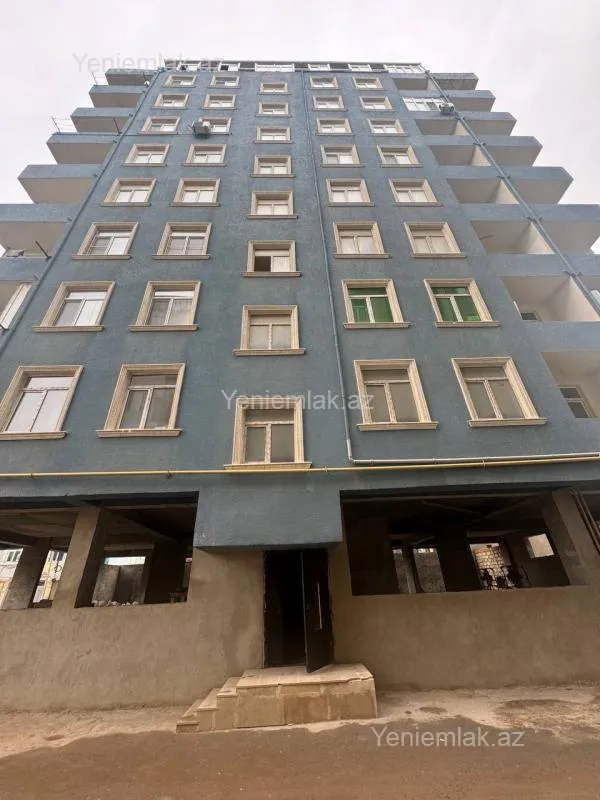 Satılır 3 otaqlı yeni tikili 72 m²