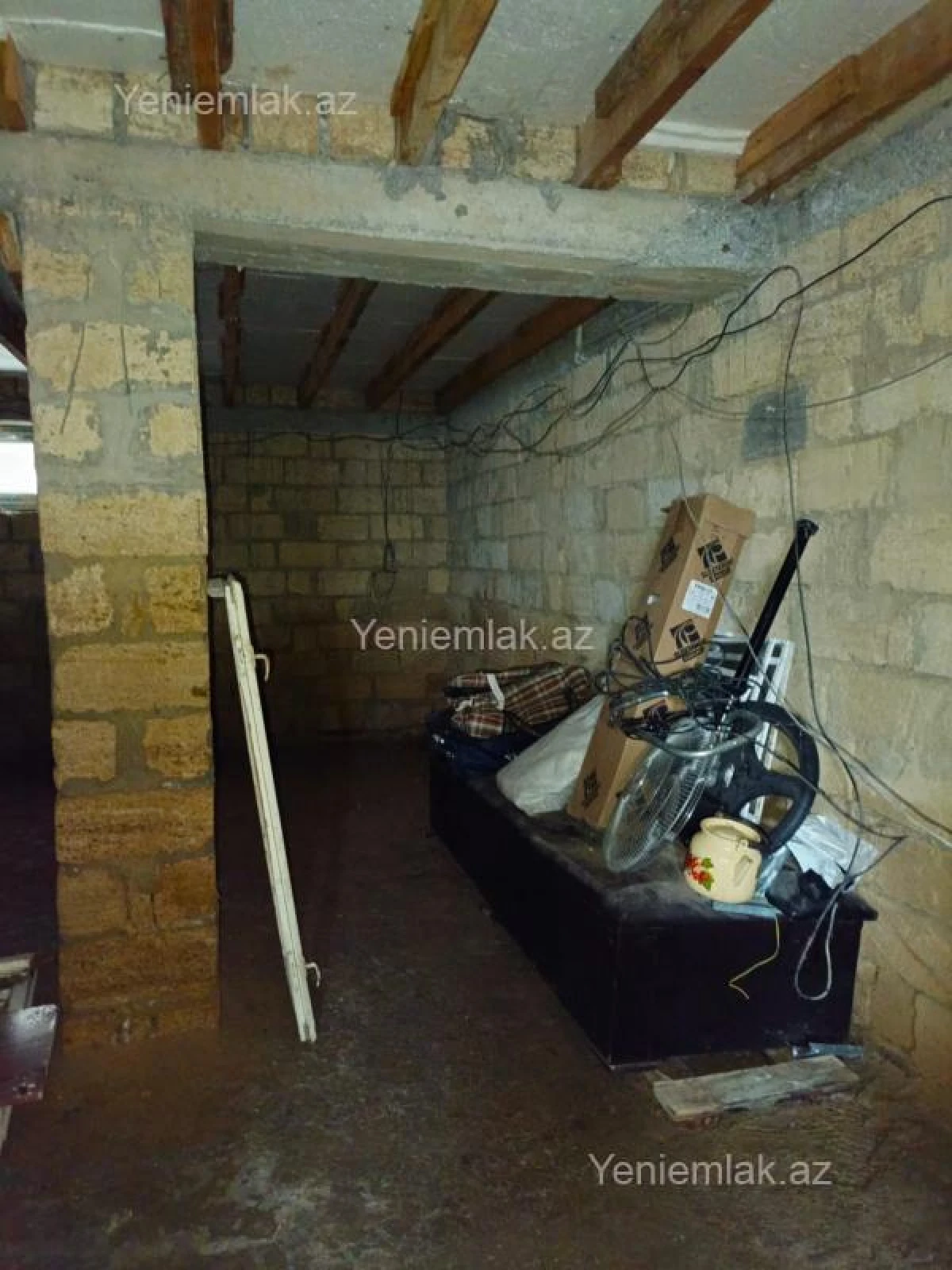 Satılır 3 otaqlı həyət evi 100 m²