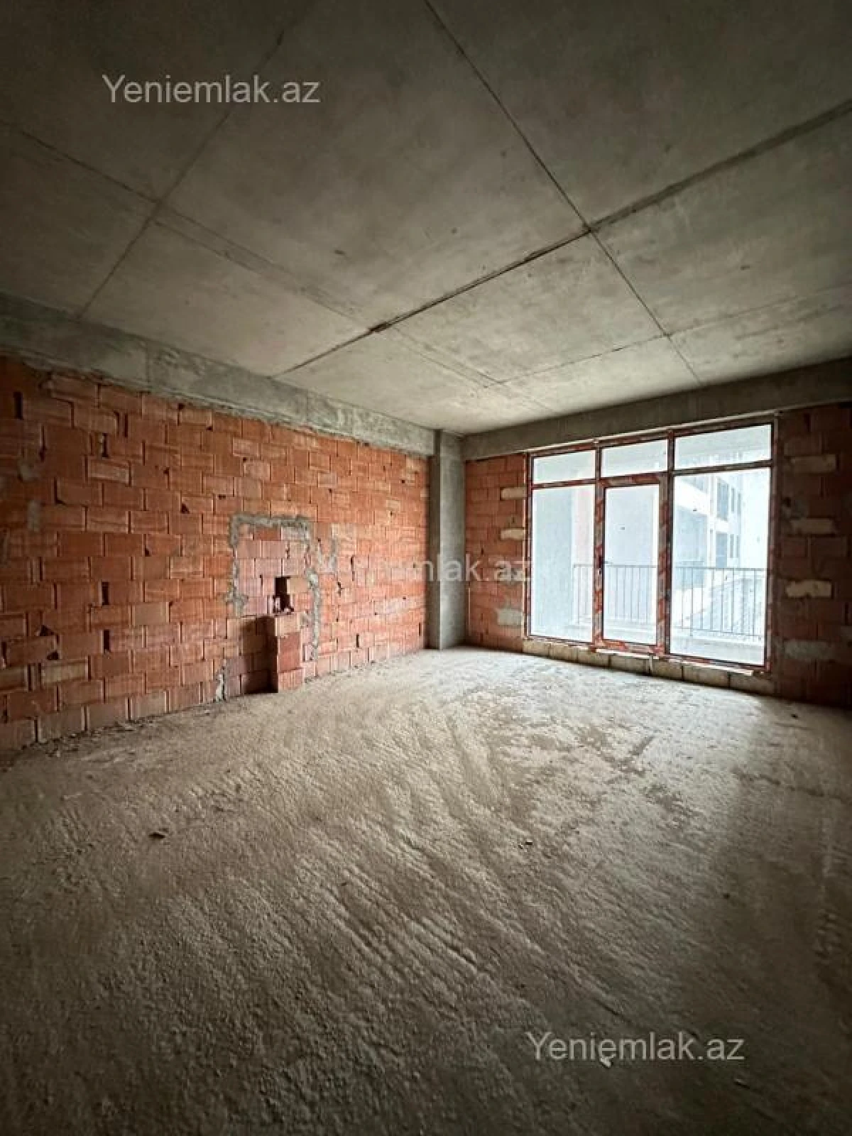 Satılır 2 otaqlı yeni tikili 108 m²