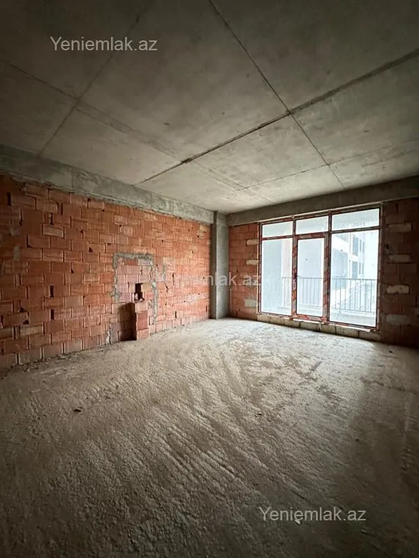 Satılır 2 otaqlı yeni tikili 108 m²