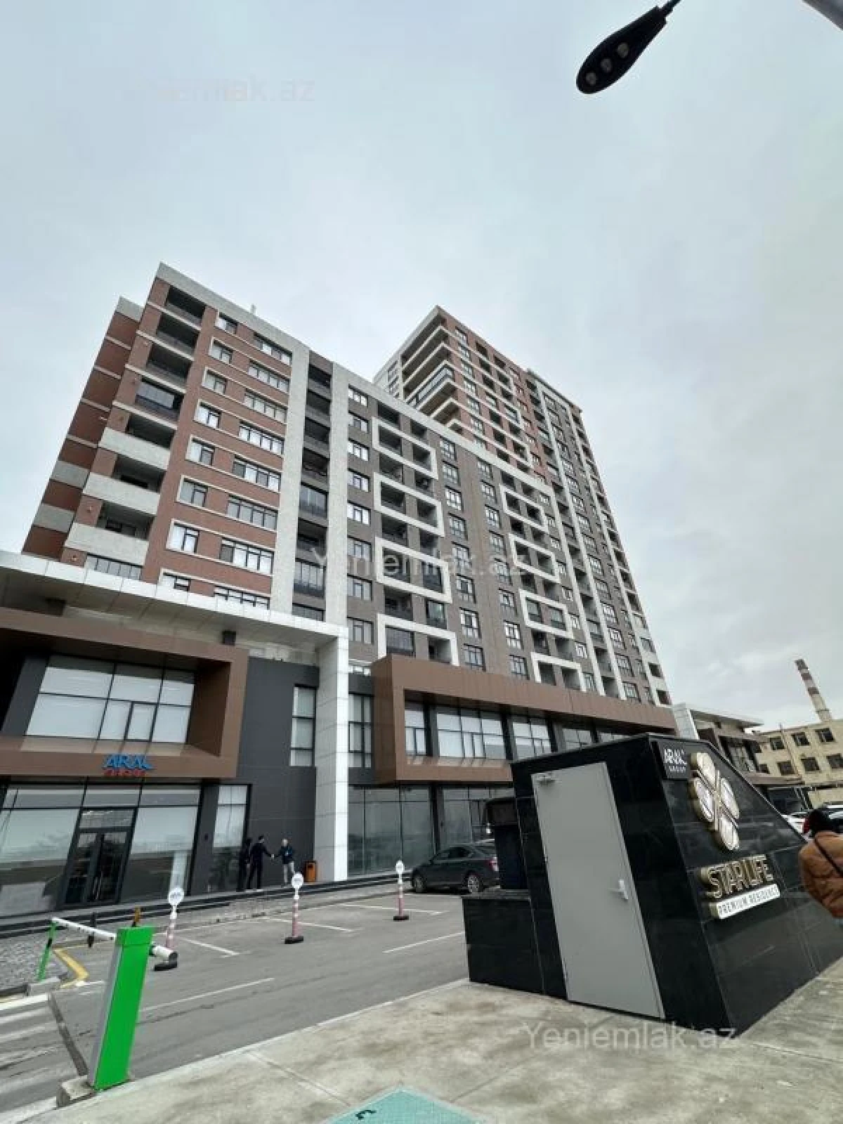 Satılır 2 otaqlı yeni tikili 108 m²