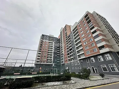 Satılır 2 otaqlı yeni tikili 108 m²