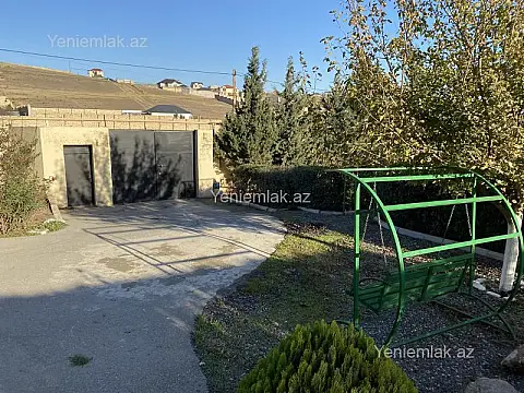 Satılır 3 otaqlı həyət evi 220 m²