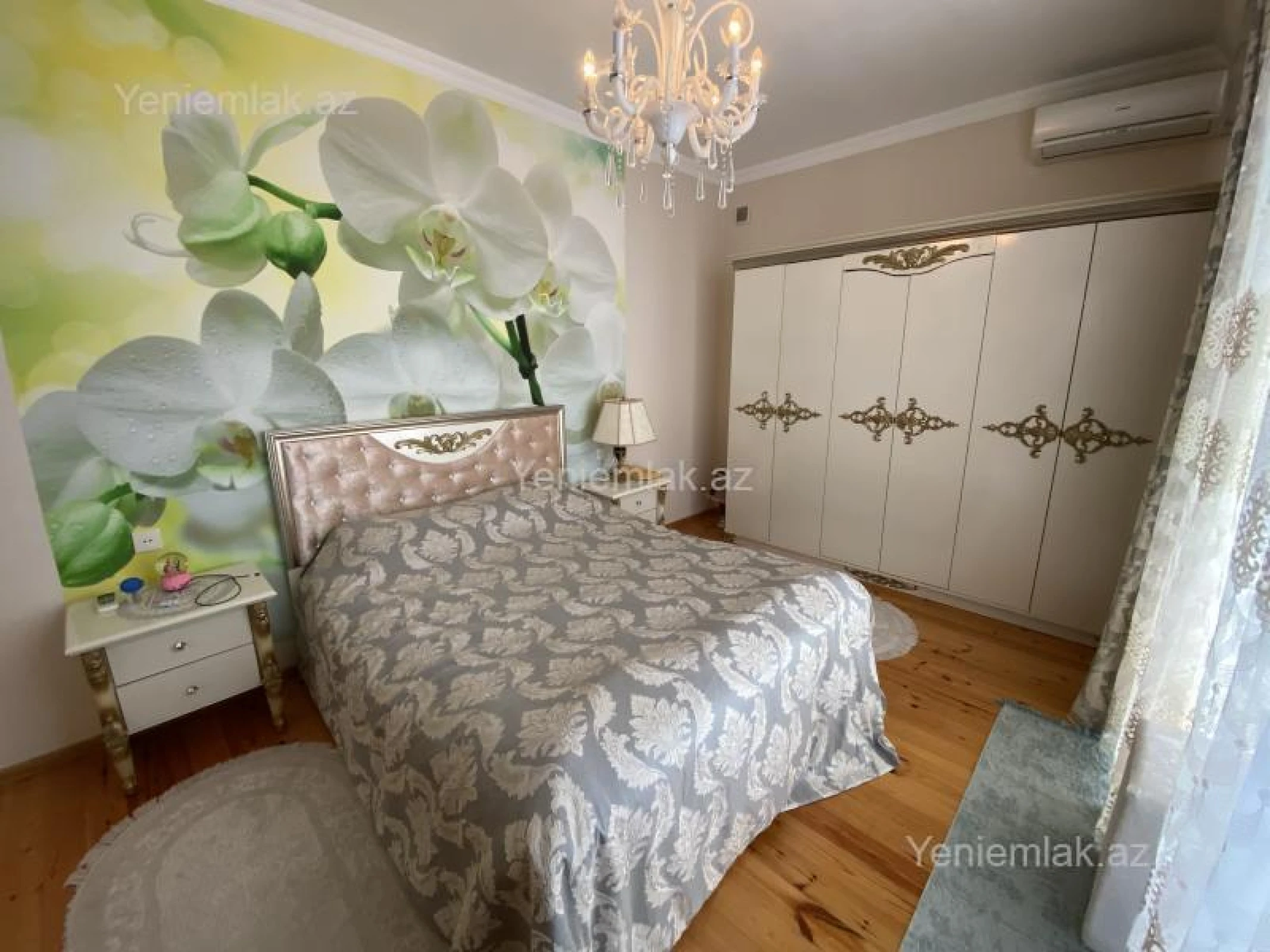 Satılır 3 otaqlı həyət evi 220 m²