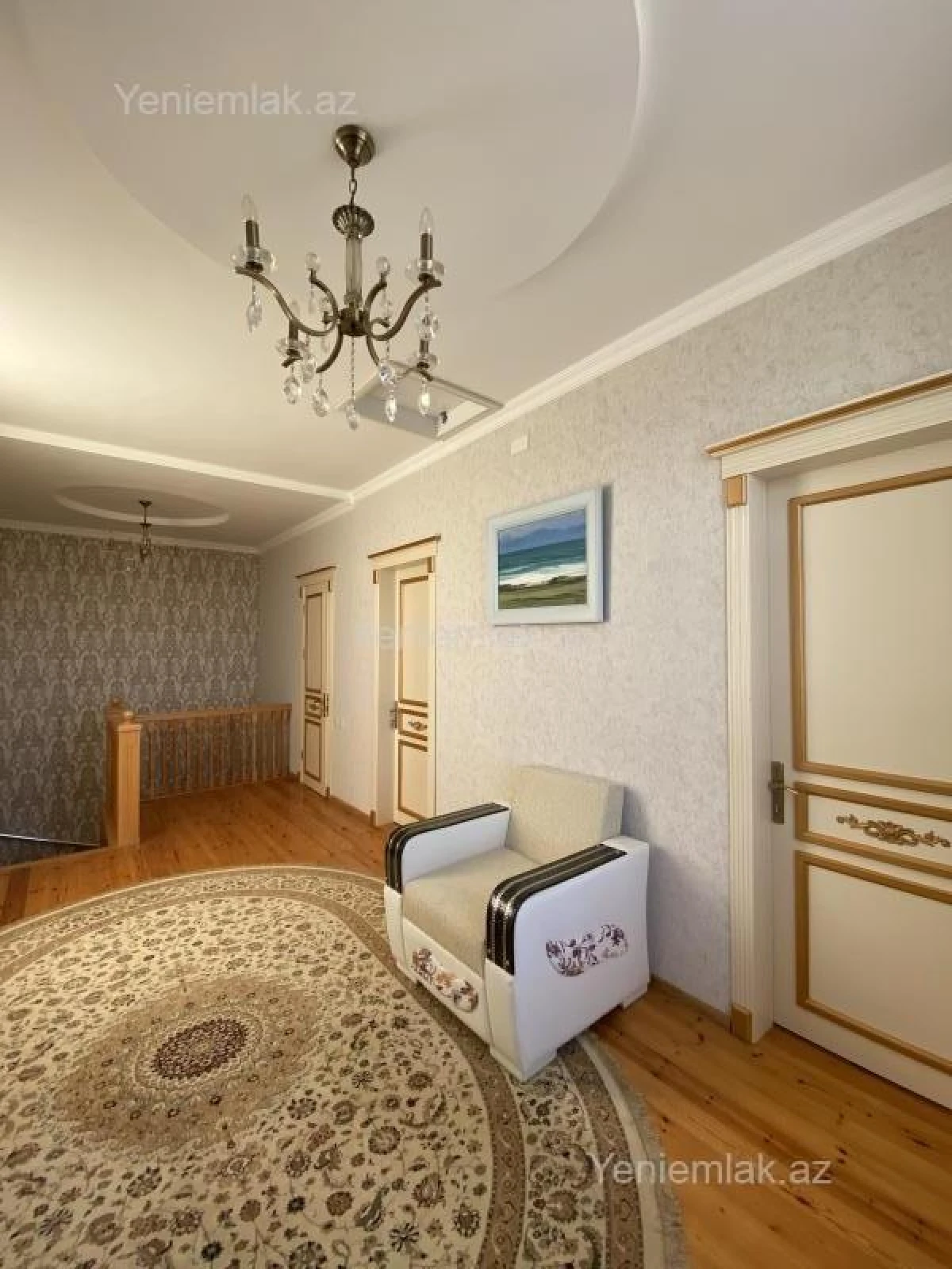 Satılır 3 otaqlı həyət evi 220 m²