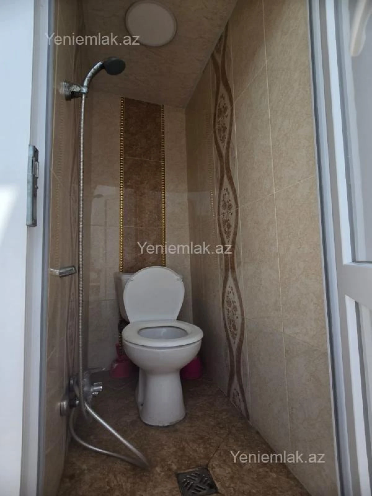 Satılır 4 otaqlı həyət evi 97 m²