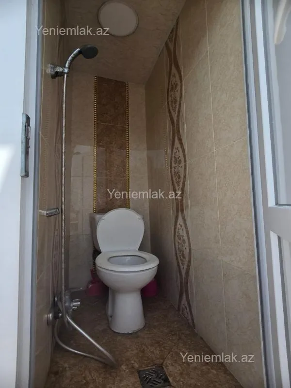 Satılır 4 otaqlı həyət evi 97 m²