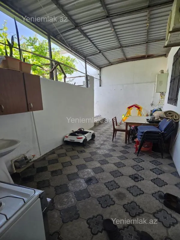 Satılır 4 otaqlı həyət evi 97 m²