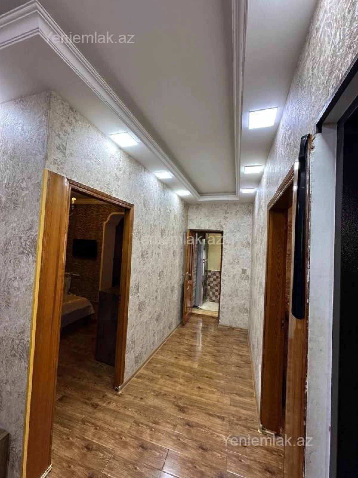 Satılır 3 otaqlı köhnə tikili 60 m²