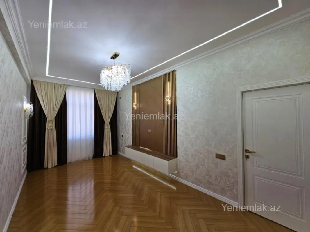 Satılır 2 otaqlı yeni tikili 65 m²