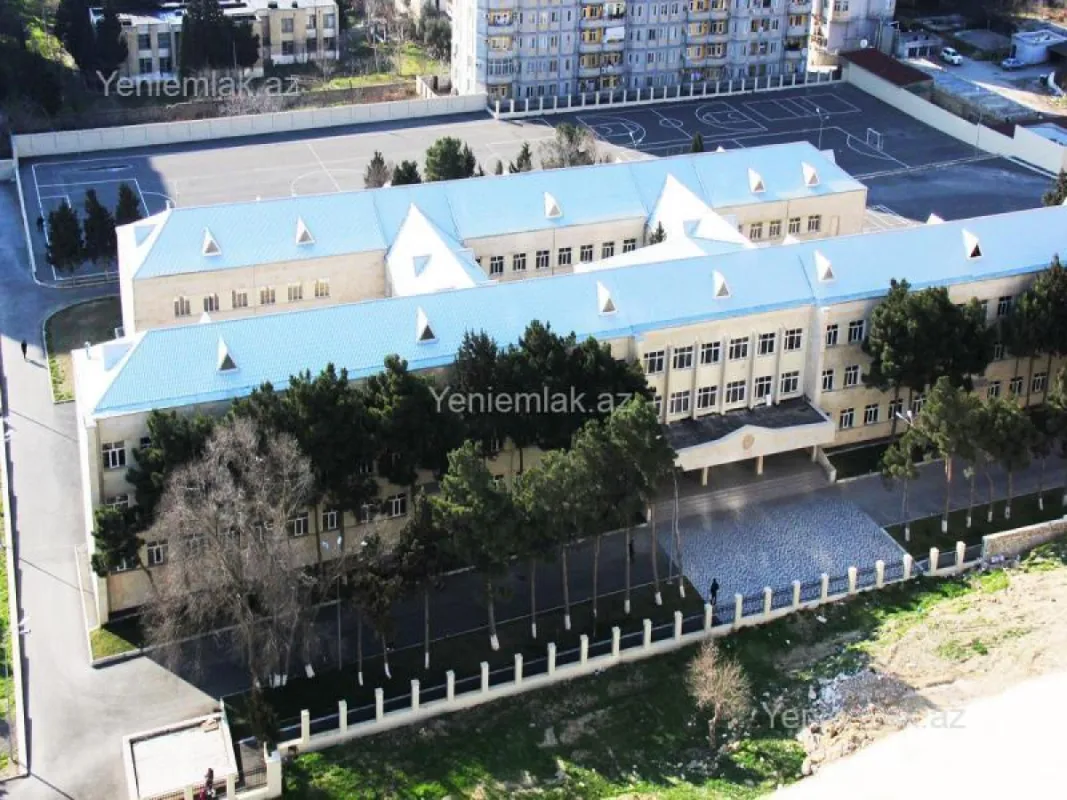 Satılır 3 otaqlı yeni tikili 131.5 m²