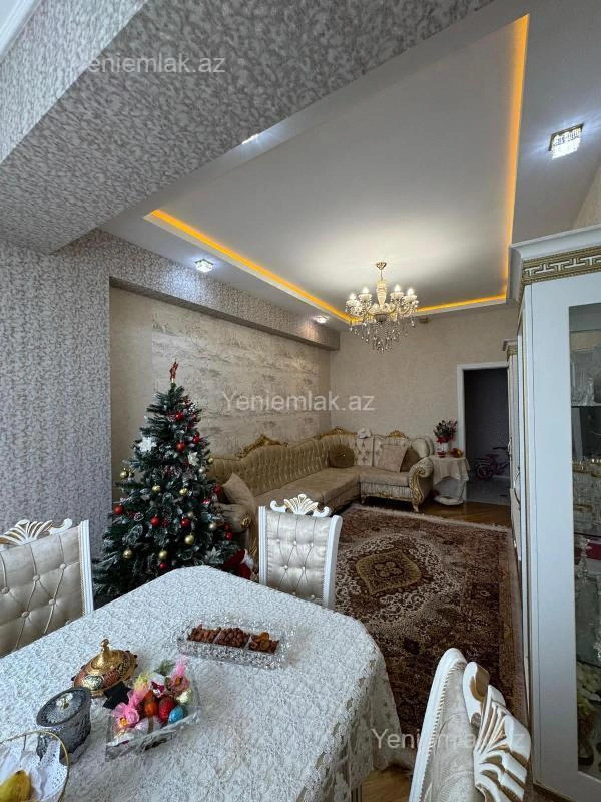 Satılır 2 otaqlı yeni tikili 80 m²