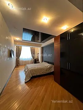Satılır 3 otaqlı yeni tikili 160 m²