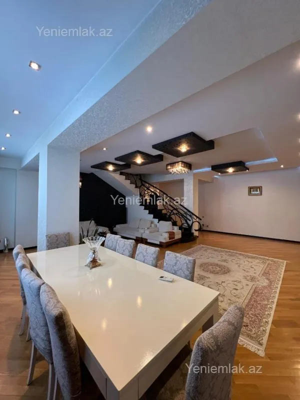Satılır 3 otaqlı yeni tikili 160 m²