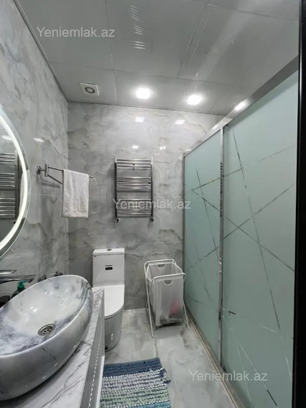 Satılır 3 otaqlı yeni tikili 160 m²